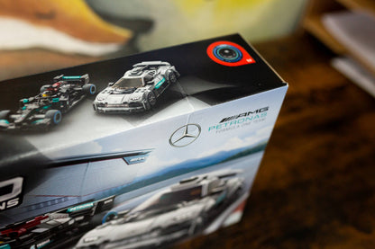 LEGO® Speed Champions 76909 Mercedes-AMG F1 W12 E Performance & Mercedes-AMG Project One